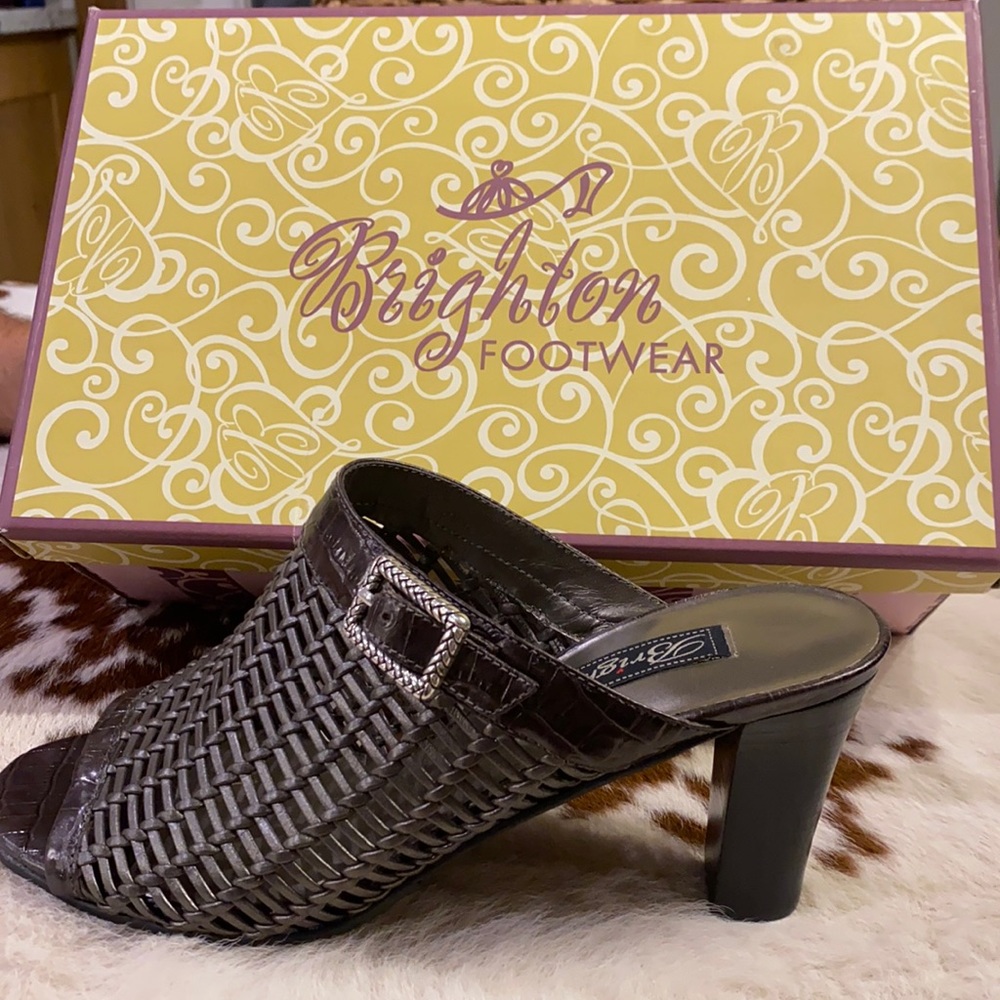 Brighton Reed Pewter Open Toe Sandal 8.5